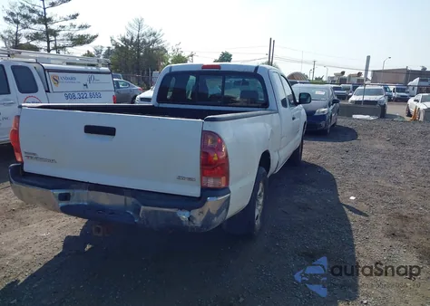 2008 Toyota Tacoma z USA, uszkodzony, nr VIN 5TETX22N28Z573636